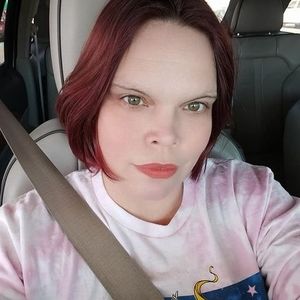 Meet your Posher, Rayne